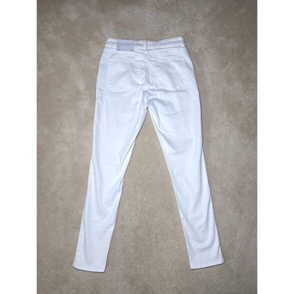 NWT Tall Curvy Mid Rise Skinny White Jeans I 6T/28 - Picture 3 of 4
